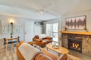 Apartment (2 Bedrooms) | Interior - Breckenridge Area Condo w/ Mountain Views (Breckenridge)