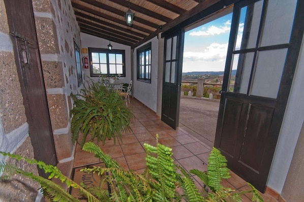House | Reception