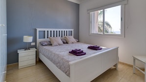Maison | 2 chambres, fer et planche à repasser