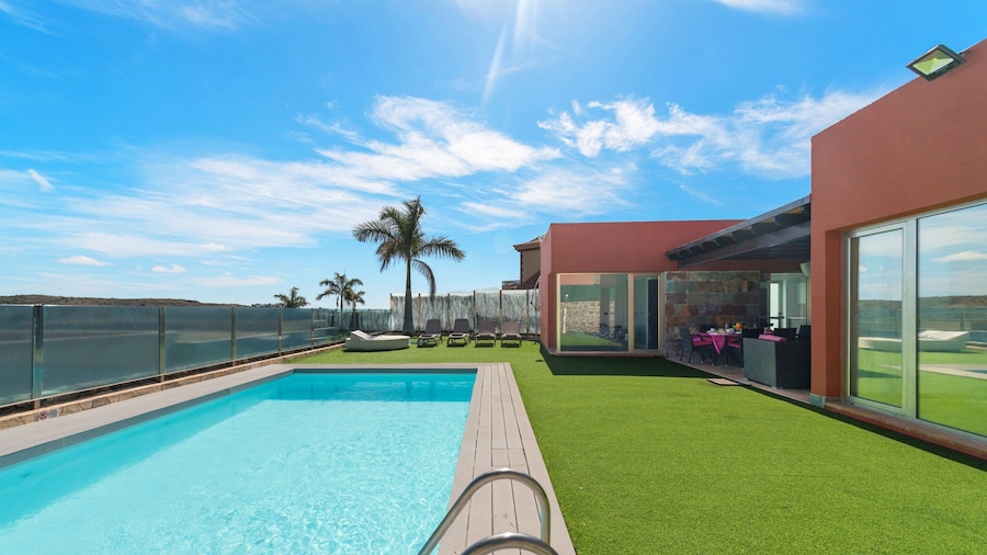 Tranquil Chalet in Salobre, Gran Canaria