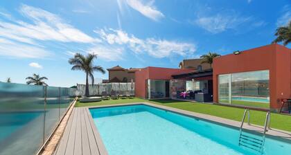 Tranquil Chalet in Salobre, Gran Canaria