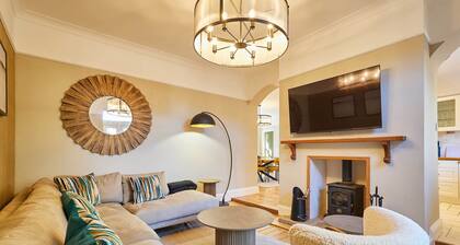 Host & Stay | Louvaine House