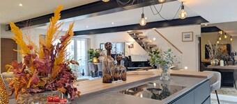 St Cyriacs - Chichester  -  a town house that sleeps 6 guests  in 3 bedrooms
