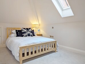 3 Schlafzimmer, Bügeleisen/Bügelbrett, WLAN, Bettwäsche