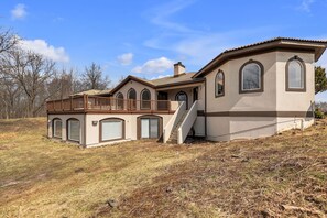 Villa, 5 Bedrooms | Exterior