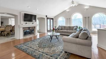 Villa, 5 Bedrooms | Living area | Smart TV, streaming services