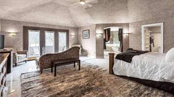 Villa, 5 Bedrooms | 5 bedrooms, laptop workspace, free WiFi