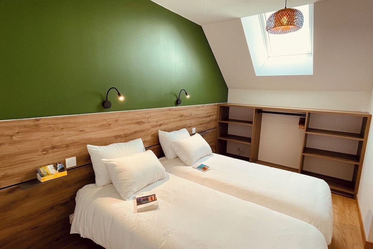 2 bedrooms, soundproofing, iron/ironing board, free WiFi