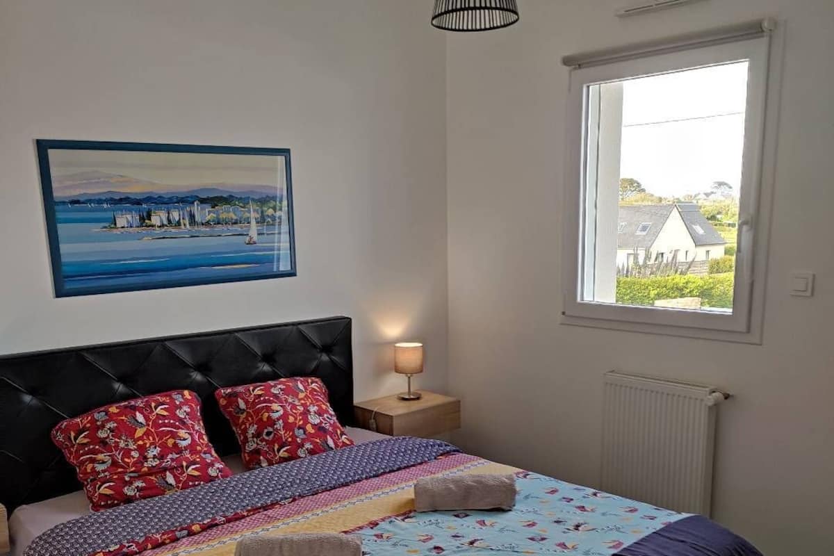 Apartment, Balcony | 2 bedrooms, blackout drapes, soundproofing, iron/ironing board