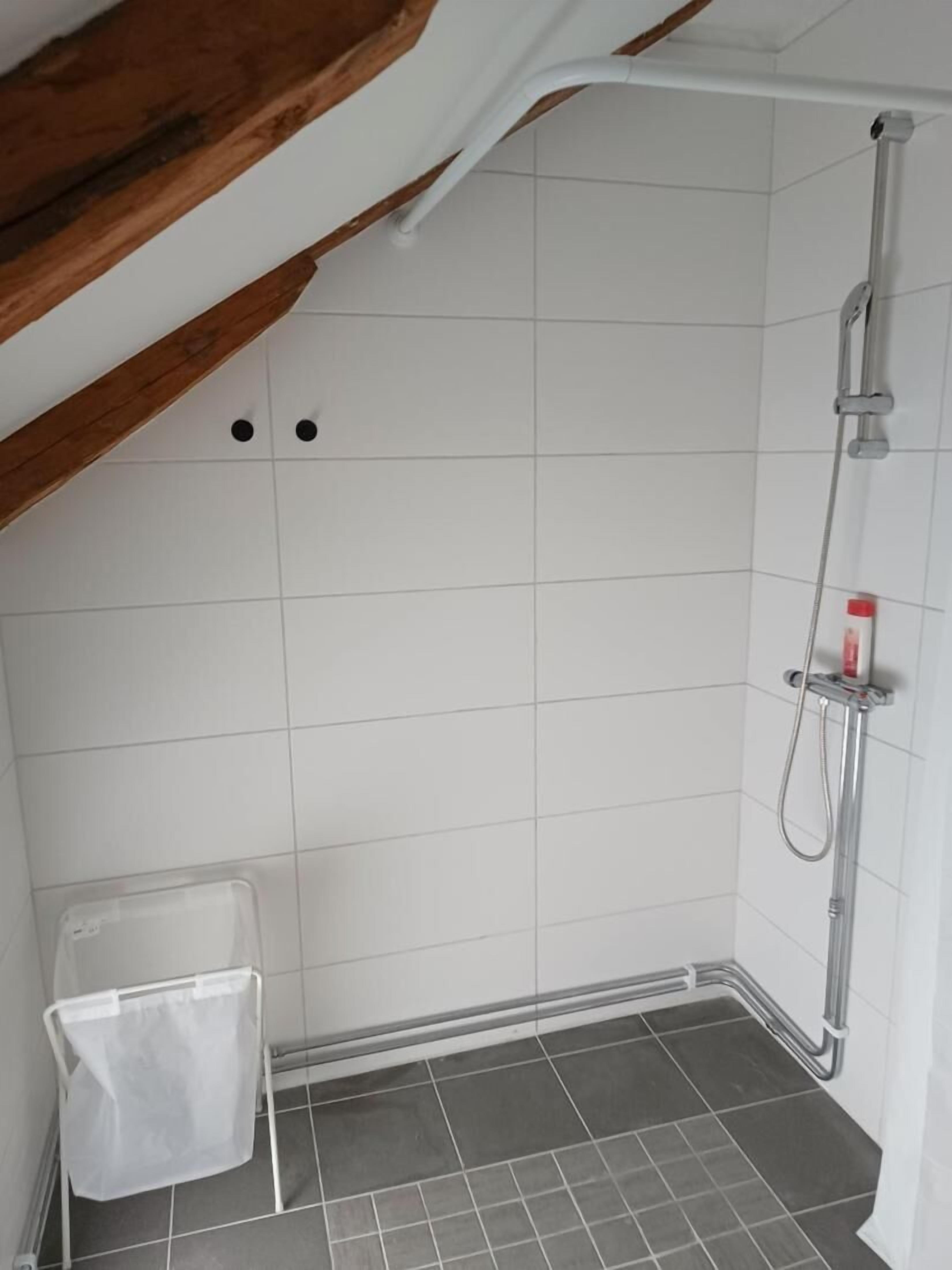Shared Dormitory, 1 Bedroom | Bathroom