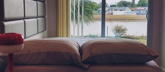 Lakeview Tiny House Near Airport & Universal in Kissimmee Orlando FL