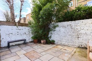 Exterior - The Maida Hill Hideout - 2bdr Flat With Courtyard (London)