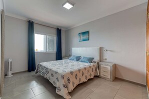 Apartment | 2 bedrooms, iron/ironing board - Beachfront Apartment in South of Gran Canaria (Mogan)