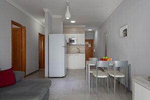 Apartment | Dining - Beachfront Apartment in South of Gran Canaria (Mogan)