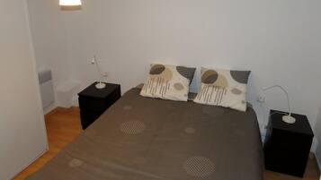 2 Schlafzimmer, Bügeleisen/Bügelbrett, WLAN, Bettwäsche