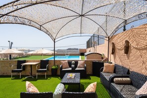 Chalet | Exterior - Villa in Maspalomas With Heated Pool & Sports (San Bartolomé de Tirajana)