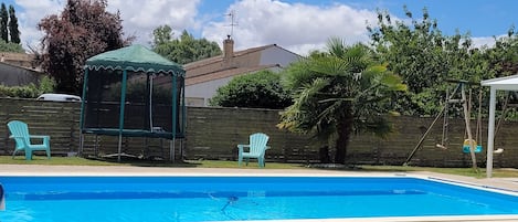 Utomhuspool