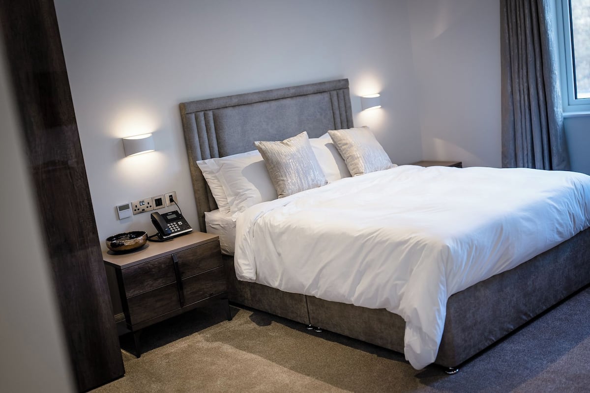 Chambre Double | Coffres-forts dans les chambres, bureau, rideaux occultants