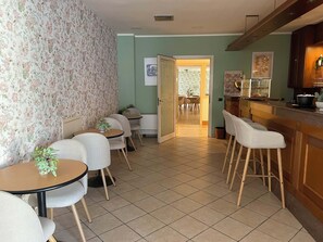 Bar (en la propiedad)