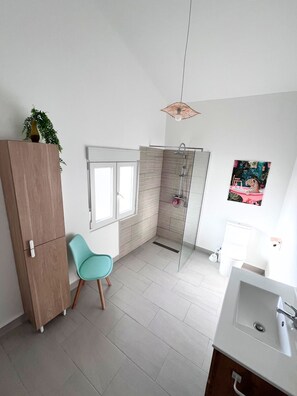 Bathroom - Town House in Old Town Ador, Gandia (Ador)