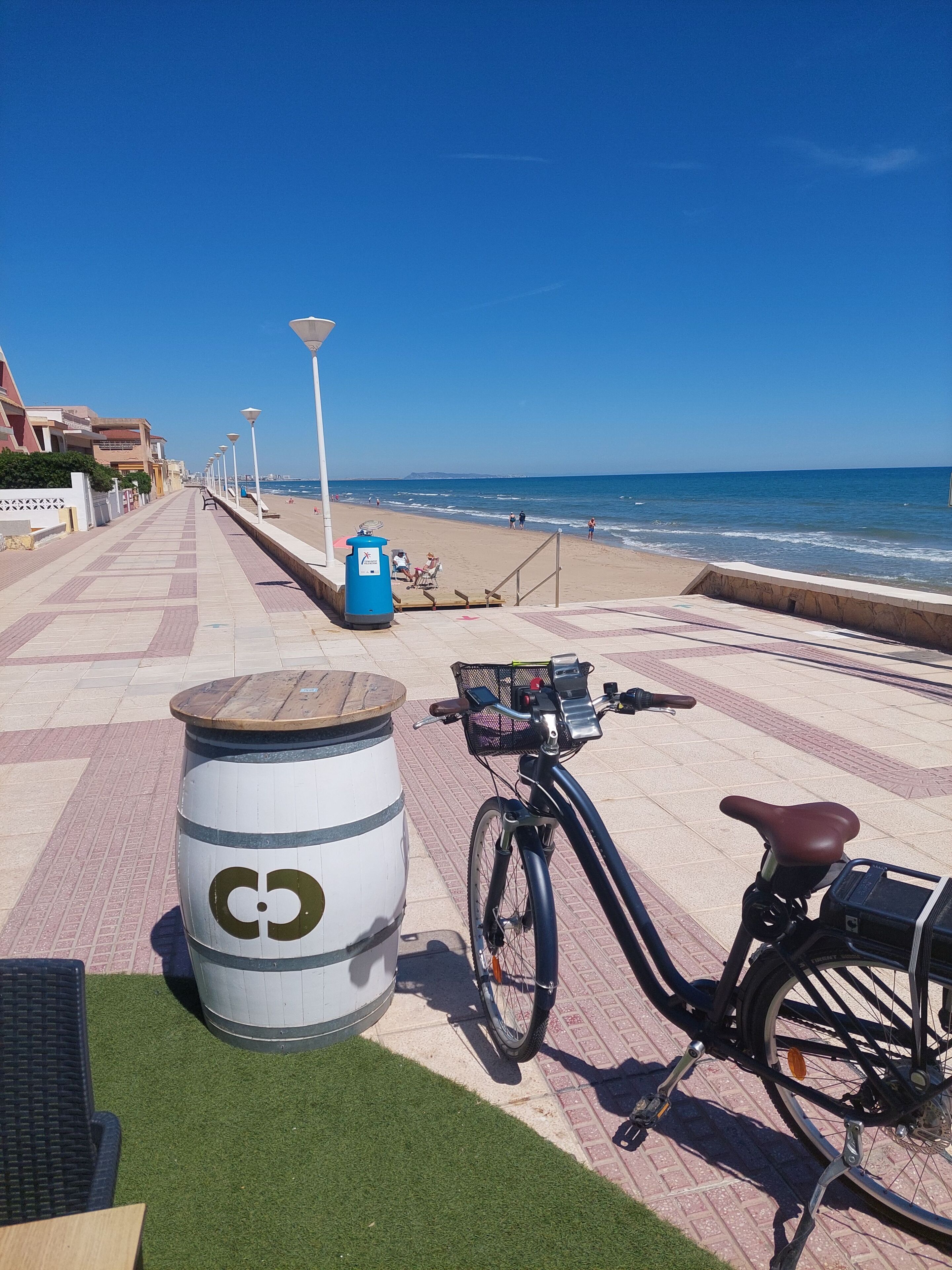 Apartment, 2 Bedrooms, Smoking, Balcony | Beach