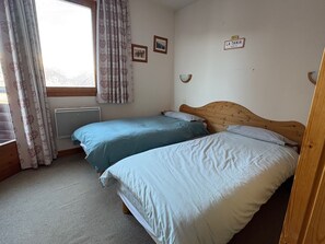 1 chambre, Wi-Fi gratuit, draps fournis