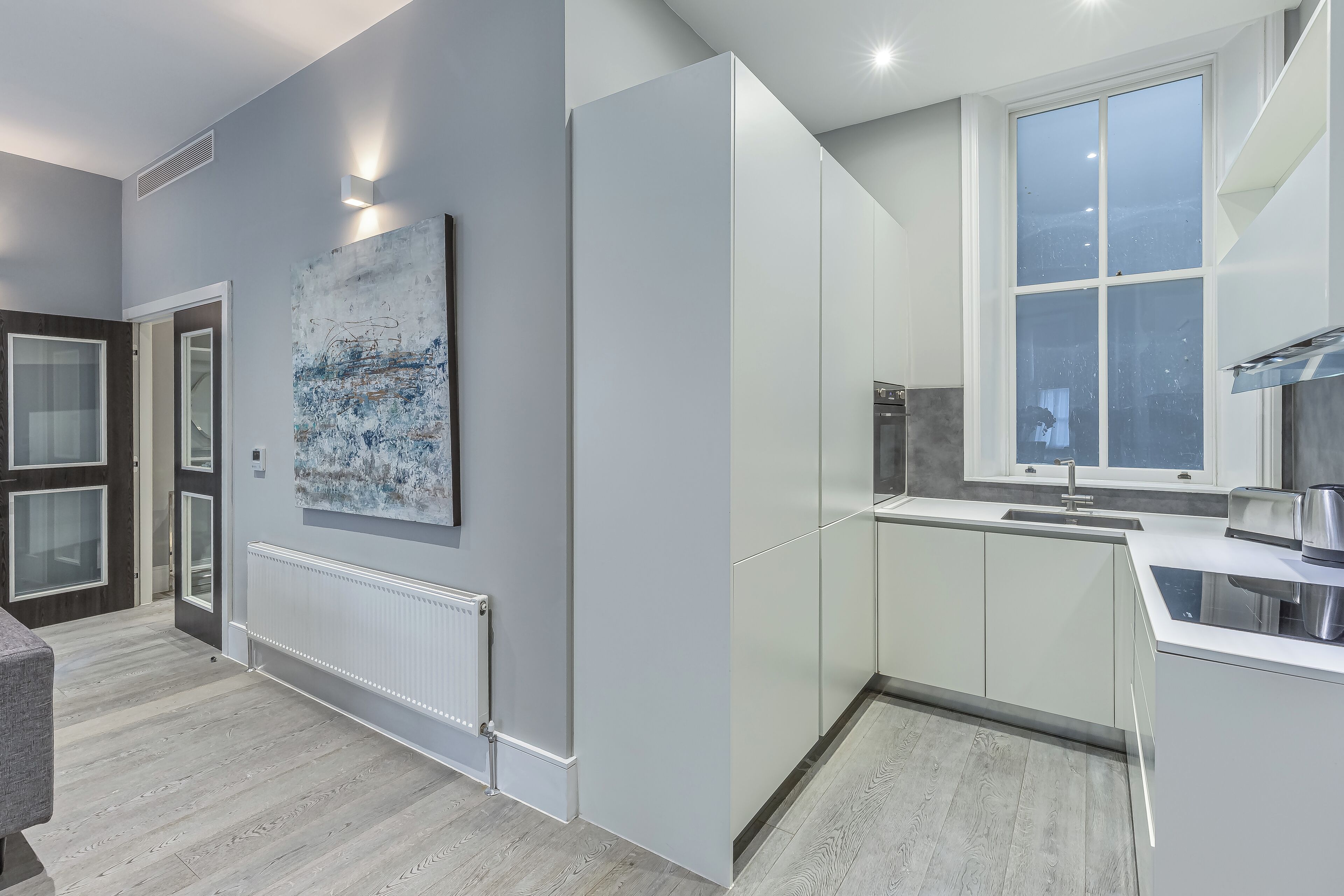 Deluxe Apartment | Private kitchen | Espresso maker, electric kettle