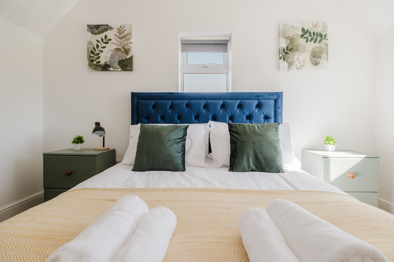 4 bedrooms, desk, iron/ironing board, free WiFi