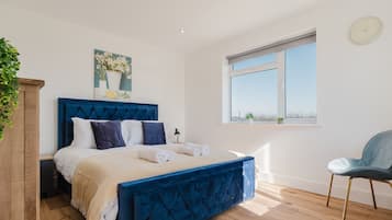 4 habitaciones, escritorio, tabla de planchar con plancha y wifi gratis