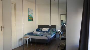 1 bedroom, iron/ironing board, free WiFi, bed sheets