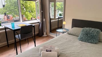 1 bedroom, iron/ironing board, free WiFi, bed sheets