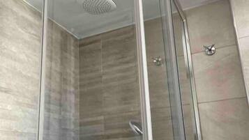 Apartment | Badezimmer