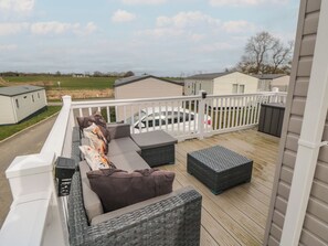 Terrace/patio - Meadow View (Morpeth)