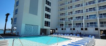 ChartHouse Clearwater Beach Marina Hotel