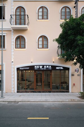 Front of property - New Era Phu Quoc Hotel (Phu Quoc)