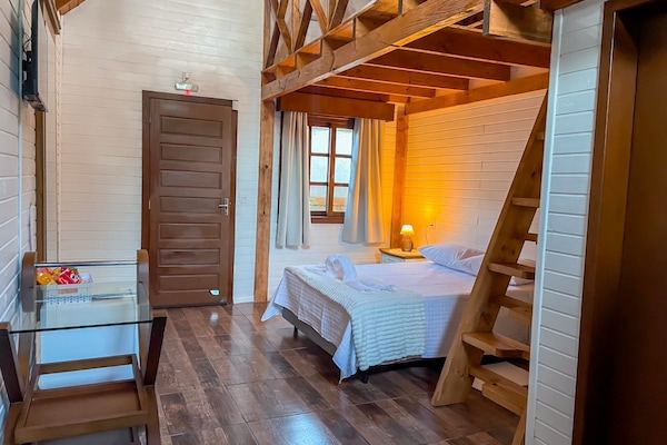 Chalé superior | 1 quarto, Wi-Fi de cortesia, roupa de cama