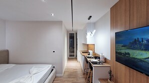 1 bedroom, iron/ironing board, free WiFi - Beachfront Luxury Studio (Durrës)