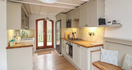 Gatekeeper's Cottage