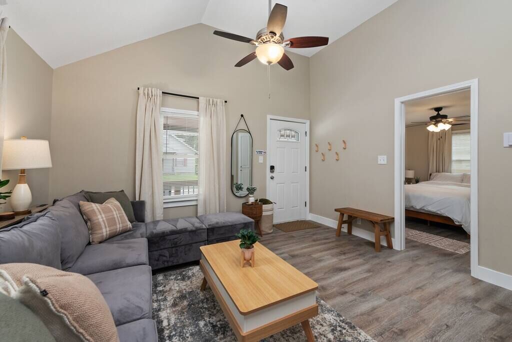 2 bedrooms, iron/ironing board, travel cot, WiFi