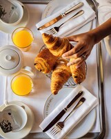 Daily cooked-to-order breakfast for a fee