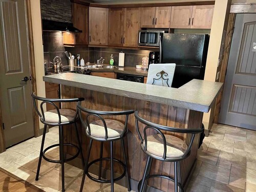 Mountain View Retreat