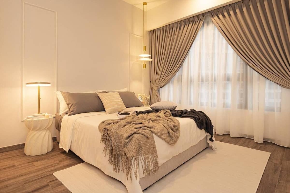 Signature Apartment | 3 bedrooms, laptop workspace, iron/ironing board, free WiFi