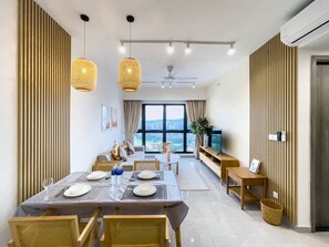 Condo superior | Área de sala de estar