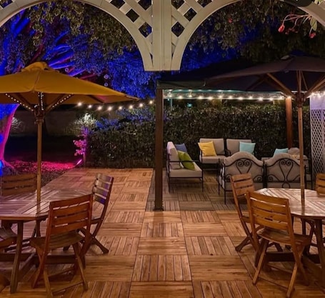 Courtyard. Hotel Evoque Sachica