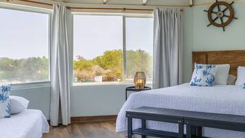 Panoramic Triple Room, Ocean View | Premium bedding, down duvets, pillow-top beds, in-room safe