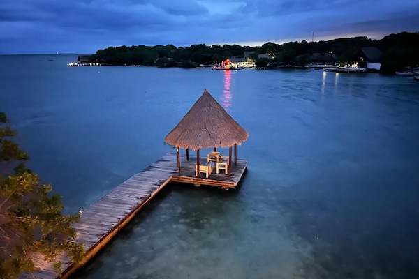 Dock
