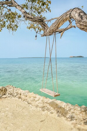 Exterior - Fragata Island (Rosario Islands)