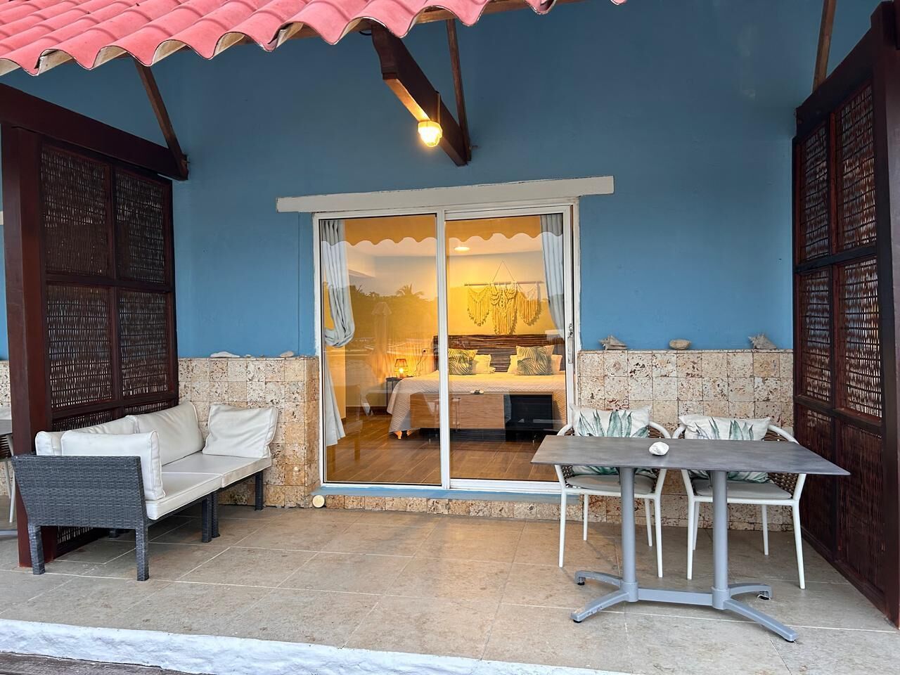 شرفة/رواق
