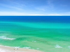 Beach nearby, sun-loungers, beach towels - New List-Golf Cart Included Charming 2BR/2BA (Santa Rosa Beach)