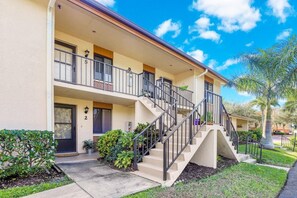 Condo, 2 Queen Beds (Cozy condo with pool, grills and clos) | Exterior detail